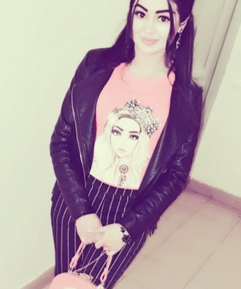 Мои услуги включают классический секс, оральный секс и многое другое. Я умею создавать атмосферу истинного наслаждения. У меня есть отличные отзывы от моих предыдущих клиентов, которые говорят обо мне только лестные слова. Вы можете увидеть мои фото в моем профиле - они говорят сами за себя. 📷
Я живу в Москве, поэтому у нас не будет проблем с встречей. Не теряйте время, и дайте себе возможность испытать настоящее удовольствие. Позвоните мне и мы вместе создадим моменты незабываемого блаженства. 😉 2454, 26 лет