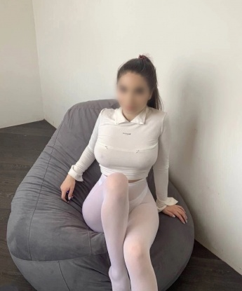 Сексуальная бестия с неугасимым аппетитом ждет правильного мужчину для ярких встреч. Без табу, без комплексов, только чистое удовольствие и разврат. Ты не пожалеешь! 9901, 25 лет